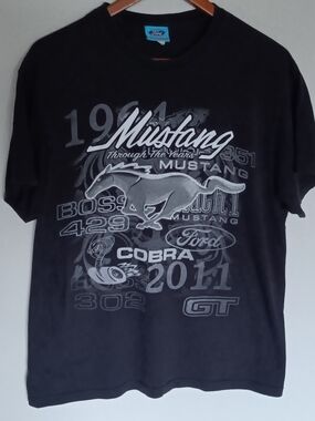 Ford Mustang Graphic Tee - Black